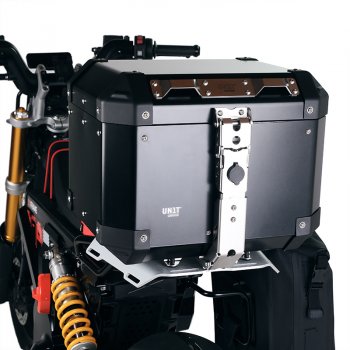 36L 铝制 Atlas 顶箱 + BMW CE 02 后行李架带乘客把手