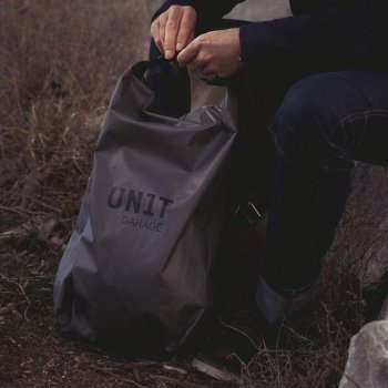 Khali轻便多功能18L袋