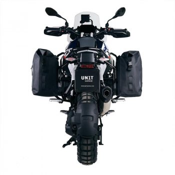 TPU的Khali侧袋 + 宝马 R1300GS 车架右