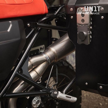 消声器侧的Atlas 41L铝袋