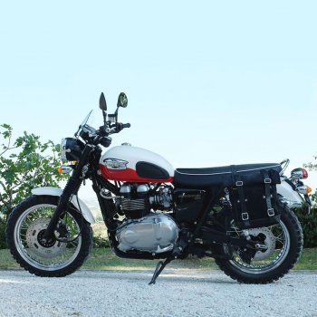 皮革开叉侧袋+ Triumph Scrambler 900框架（2006-2017）