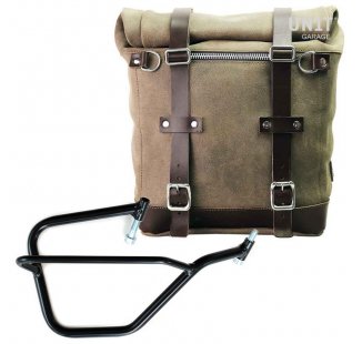 侧袋采用分体皮革+雅马哈DX框架