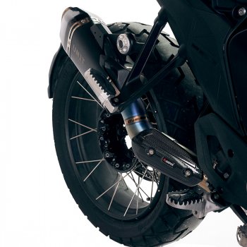 Akrapovic 钛合金排气管 BMW R1300GS 和 ADV