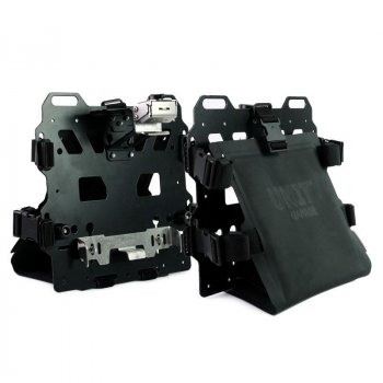 一对铝板，带有 Hypalon 中的前快速接头和锁