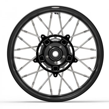 一对辐条轮NineT Racer和Pure 24M9