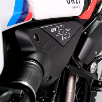 宝马 R 12 G/S 原装黑色空气滤清器侧板