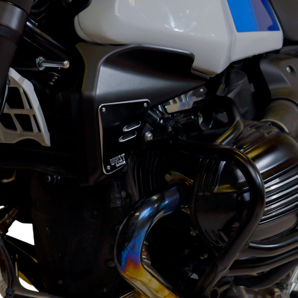 宝马 R12 G/S 散热器侧板