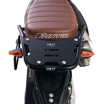 带乘客把手的后行李架 Fantic Caballero 125-250-500