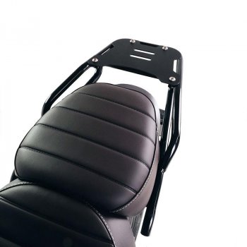 带乘客把手的后行李架 Triumph Speed 400 和 Scrambler 400