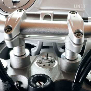 杜卡迪 DesertX 车把立管