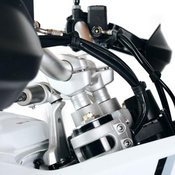 杜卡迪 DesertX 车把立管