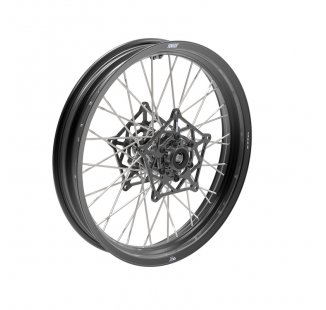 宝马21英寸黑色辐条前轮