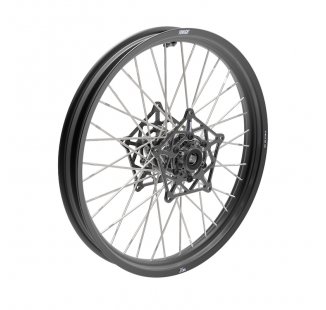 宝马21英寸黑色辐条前轮