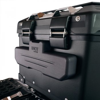 天空案例中Atlas的靠背