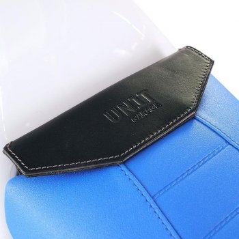 单人座NineT在天空中