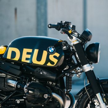 DEUS STREET KIT 黑色背心