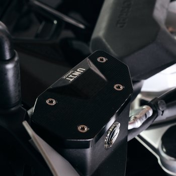 刹车和离合器油箱盖 BMW R1300GS 和 ADV