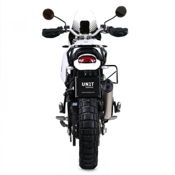 右杜卡迪 DesertX 车架